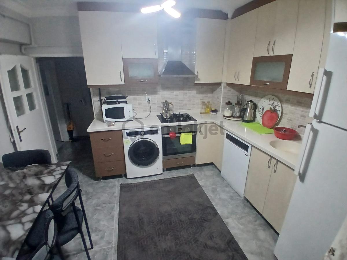 Atapark Mahallesi'nde Ön Cephe Teras Balkonlu 3+1 Daire! - 3