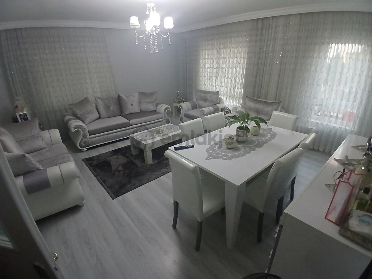 Atapark Mahallesi'nde Ön Cephe Teras Balkonlu 3+1 Daire! - 11