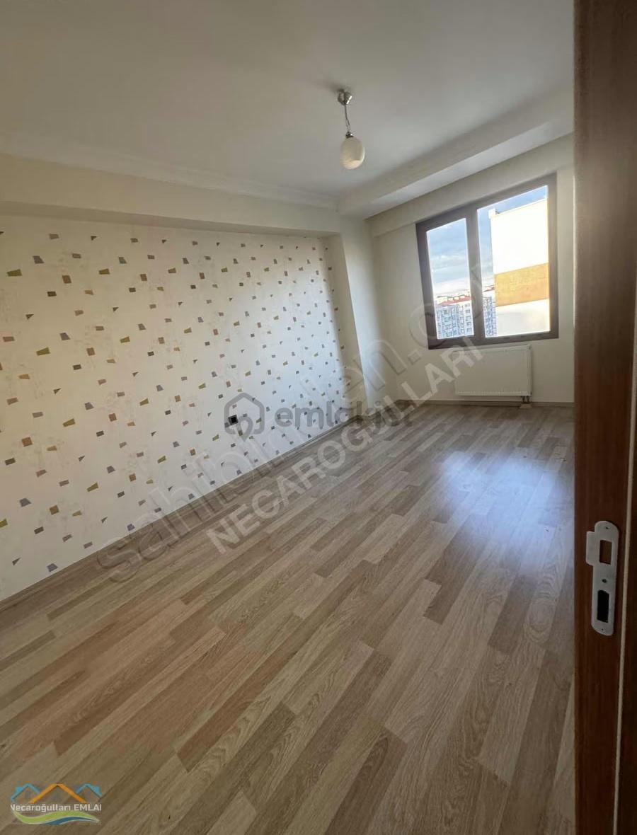 Necaroğullarından Tema Park Civarı 4+1 - 24