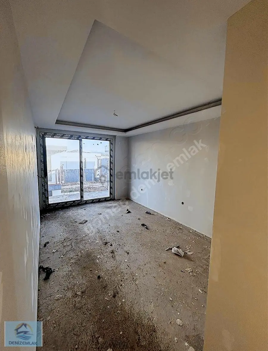 Denize Sıfır 5+1 Site İçinde Müstakil Villa - 30