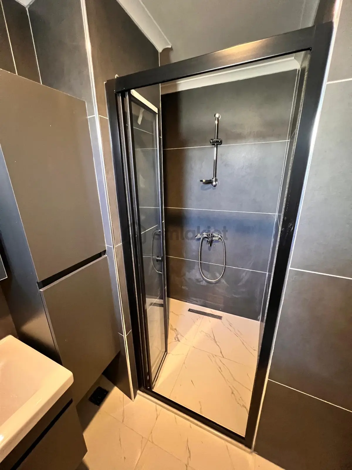 K.yalı E'5 Metroya Yakın Ferah 3+1 Dubleks Daire - 7