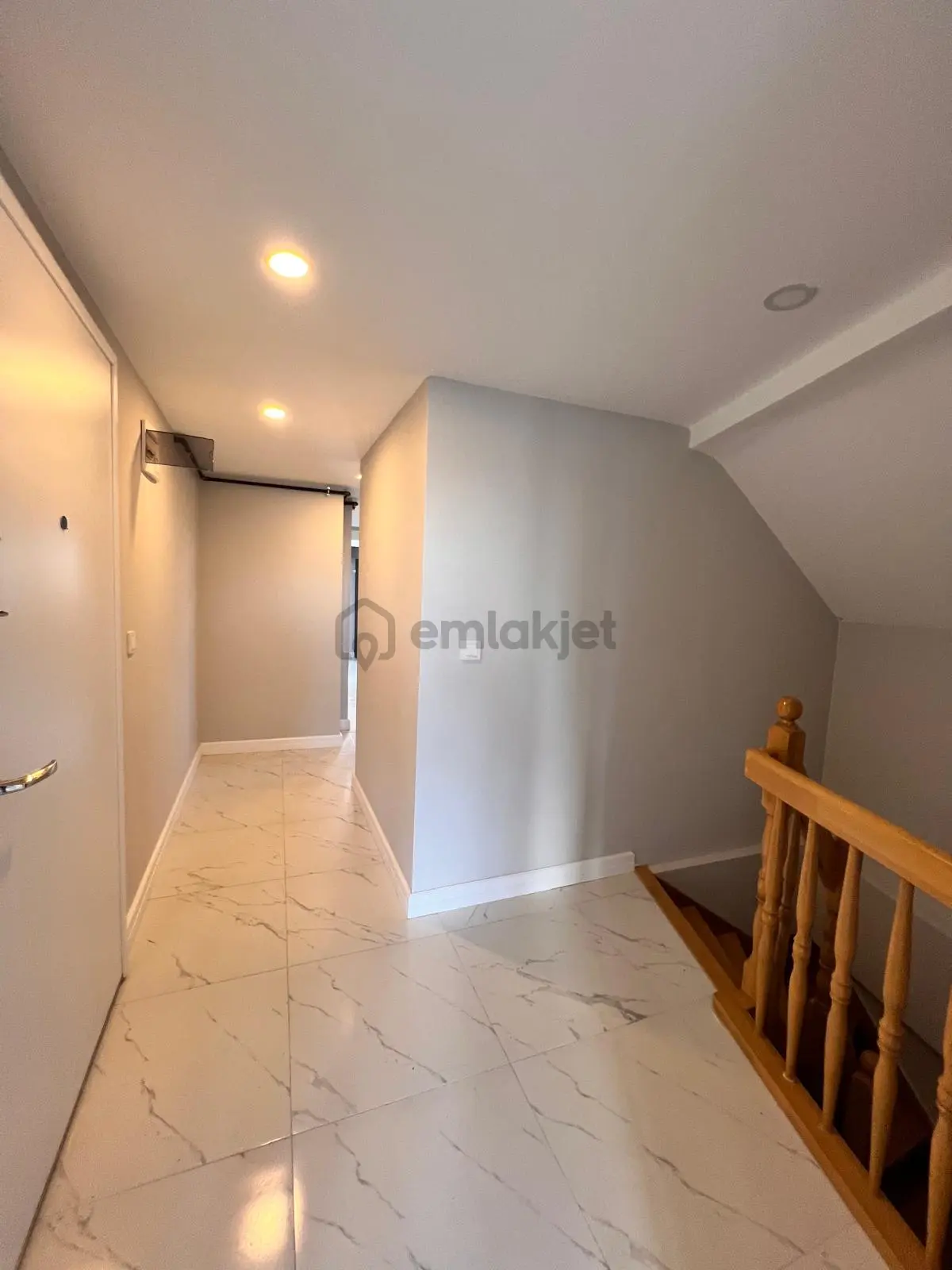 K.yalı E'5 Metroya Yakın Ferah 3+1 Dubleks Daire - 14