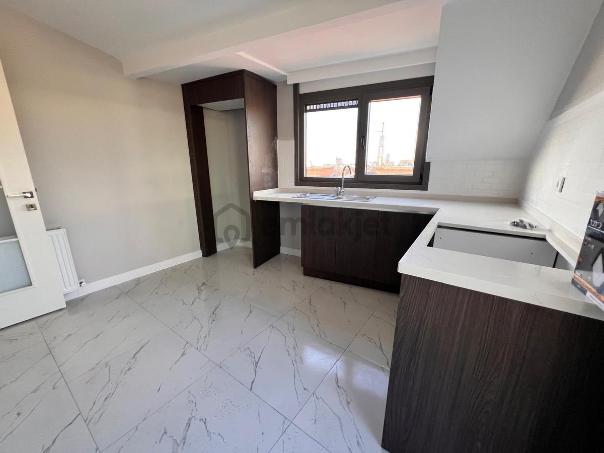 K.yalı E'5 Metroya Yakın Ferah 3+1 Dubleks Daire - 29