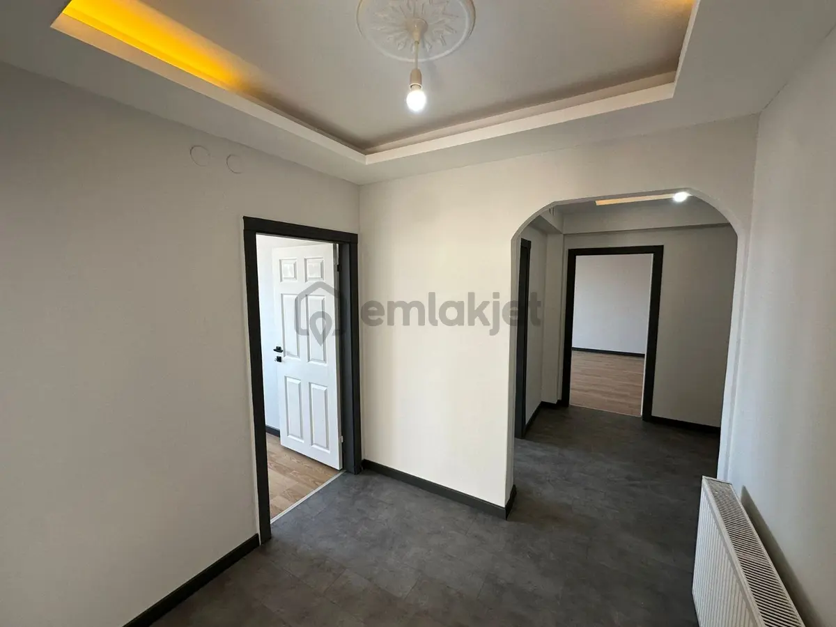 Ufuktepe Mahallesi'nde Arakatta Geniş Daire! - 33
