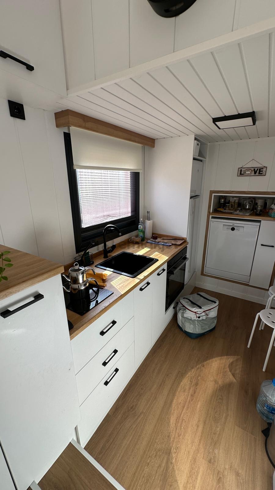 Çatalca Karamandere'de İki Parselde Harika Tiny House & Arazi - 22