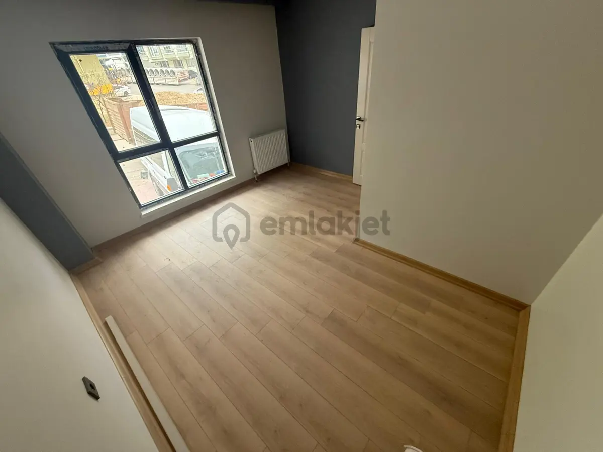 Pınarbaşı Mahallesi'nde Ön Cephe Sıfır 2+1 Daire! - 8