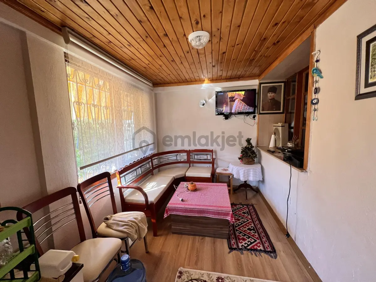 Balıkesir Ayvalık Camlık Ta Satılık 2 Adet Mustakil Ev.denize Sıfır - 10