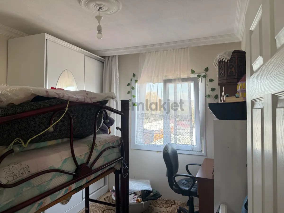 Menderes Develide Satılık Hobi Bahçesi - 12