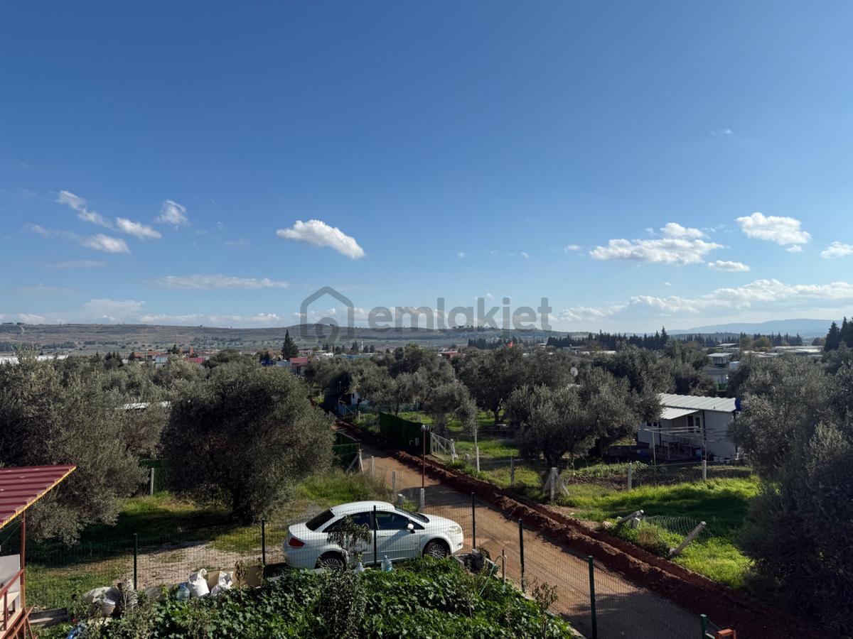 Menderes Develide Satılık Hobi Bahçesi - 8
