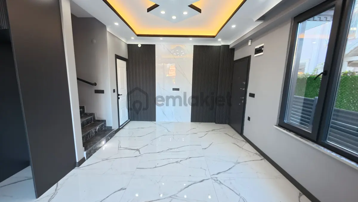 Kocaali’de Satılık Eşsiz Tasarımlı Modern Lüks Villa - 7