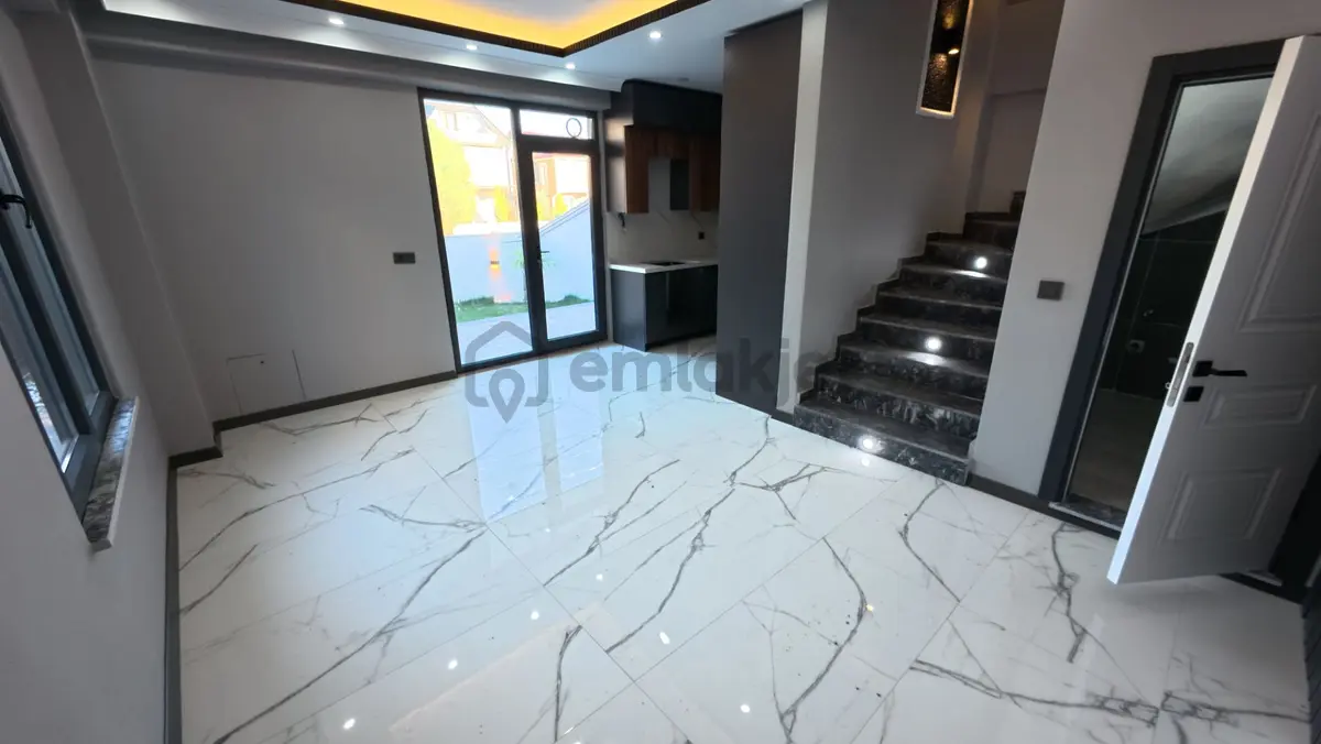 Kocaali’de Satılık Eşsiz Tasarımlı Modern Lüks Villa - 6