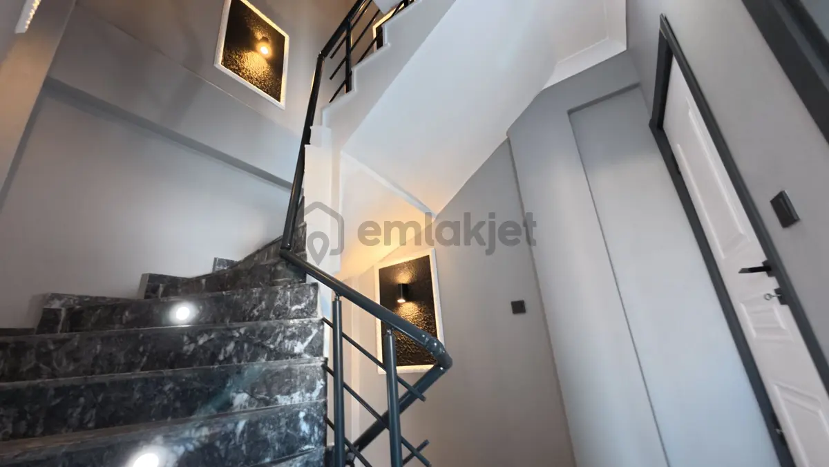 Kocaali’de Satılık Eşsiz Tasarımlı Modern Lüks Villa - 20