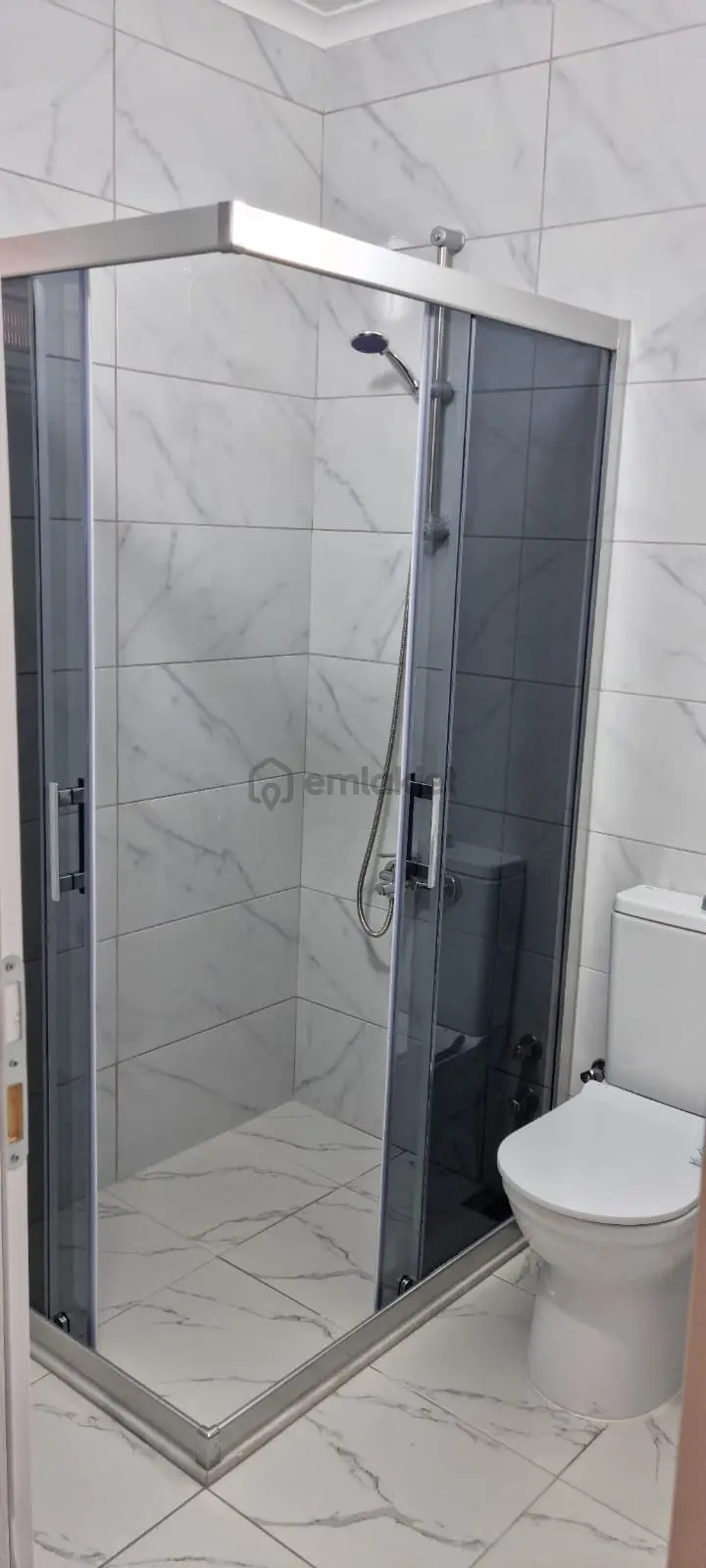 Tuzla Mahallesinde Büyük Tadilatlı 3+1 Daire - 24