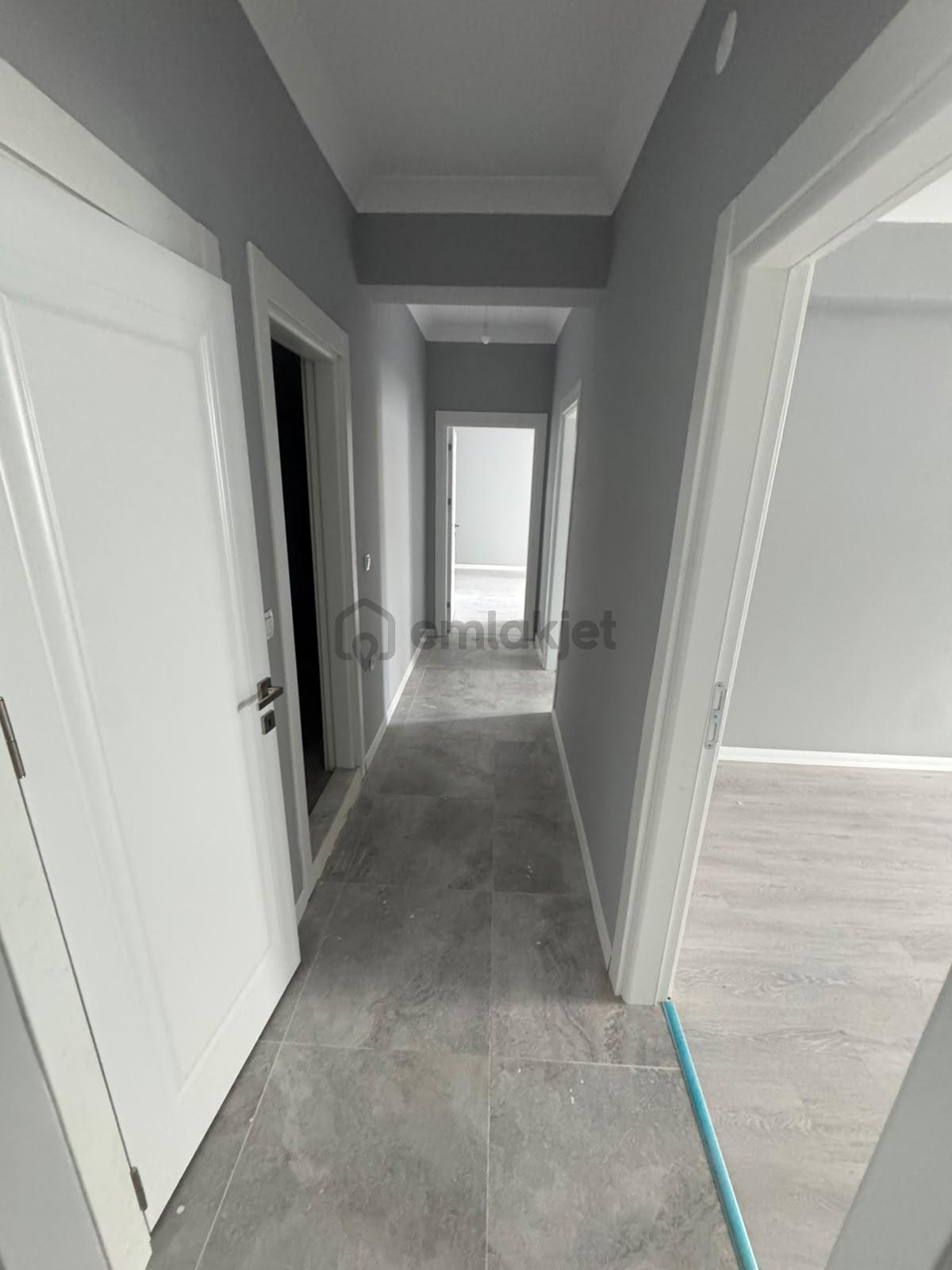 Arifiye Arif Bey Mahallesinde Satılık 4+1 Daire - 10