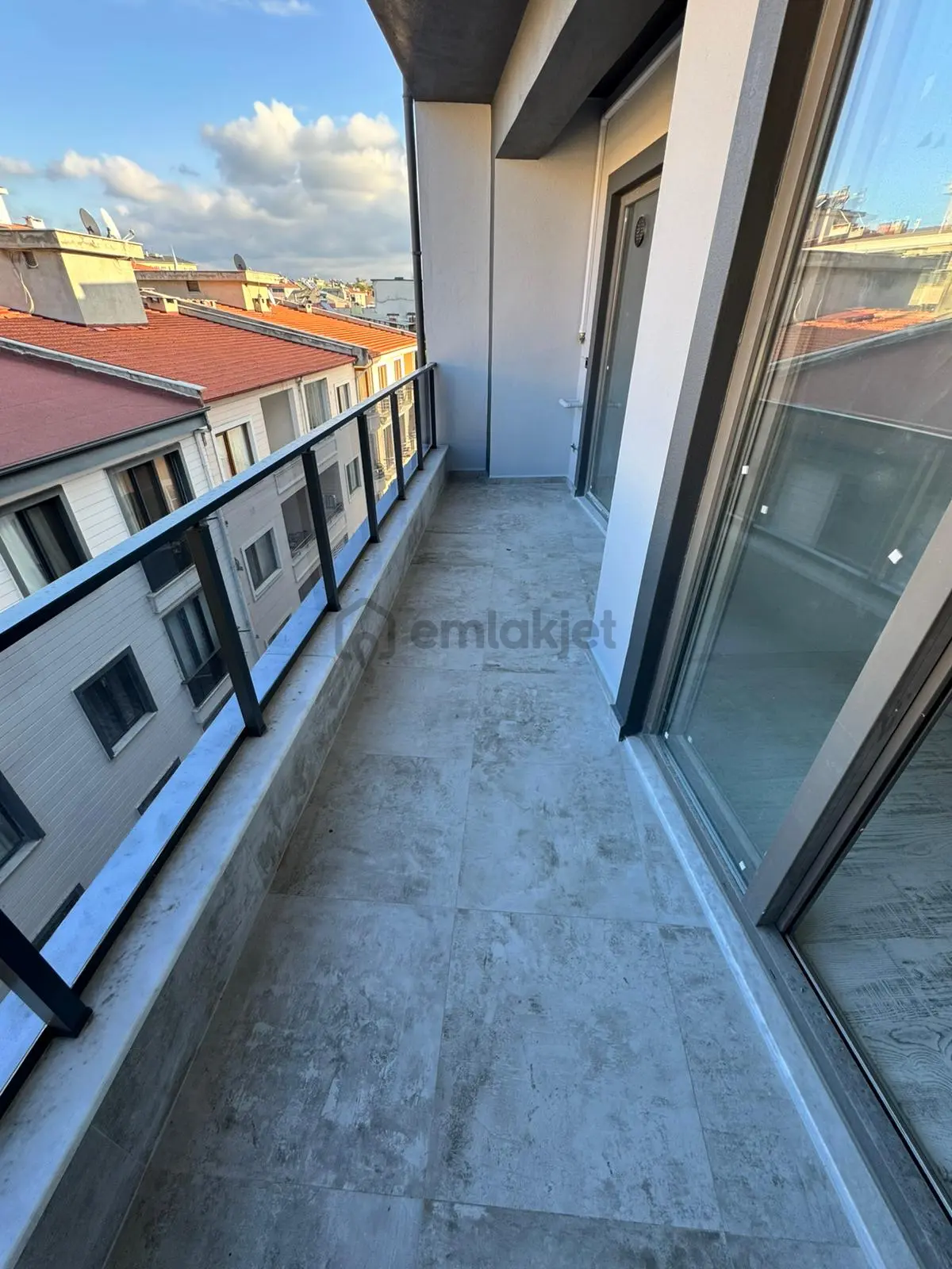 Edremit De 2+1 Sıfır Evebeyn Banyolu Satılık Daire - 15