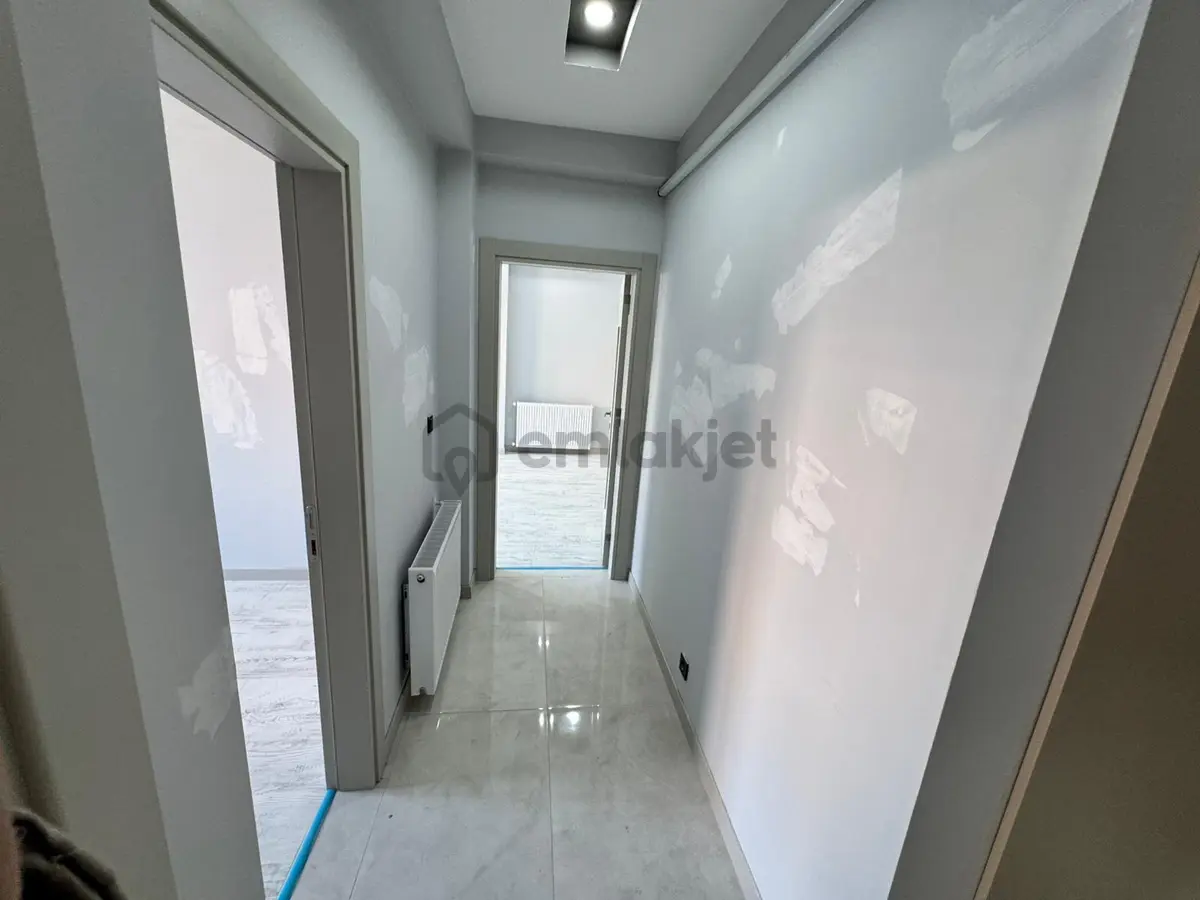 Edremit De 2+1 Sıfır Evebeyn Banyolu Satılık Daire - 24