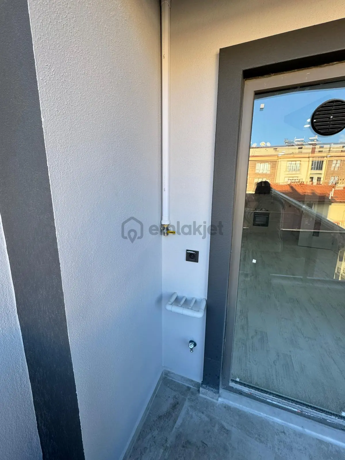 Edremit De 2+1 Sıfır Evebeyn Banyolu Satılık Daire - 34