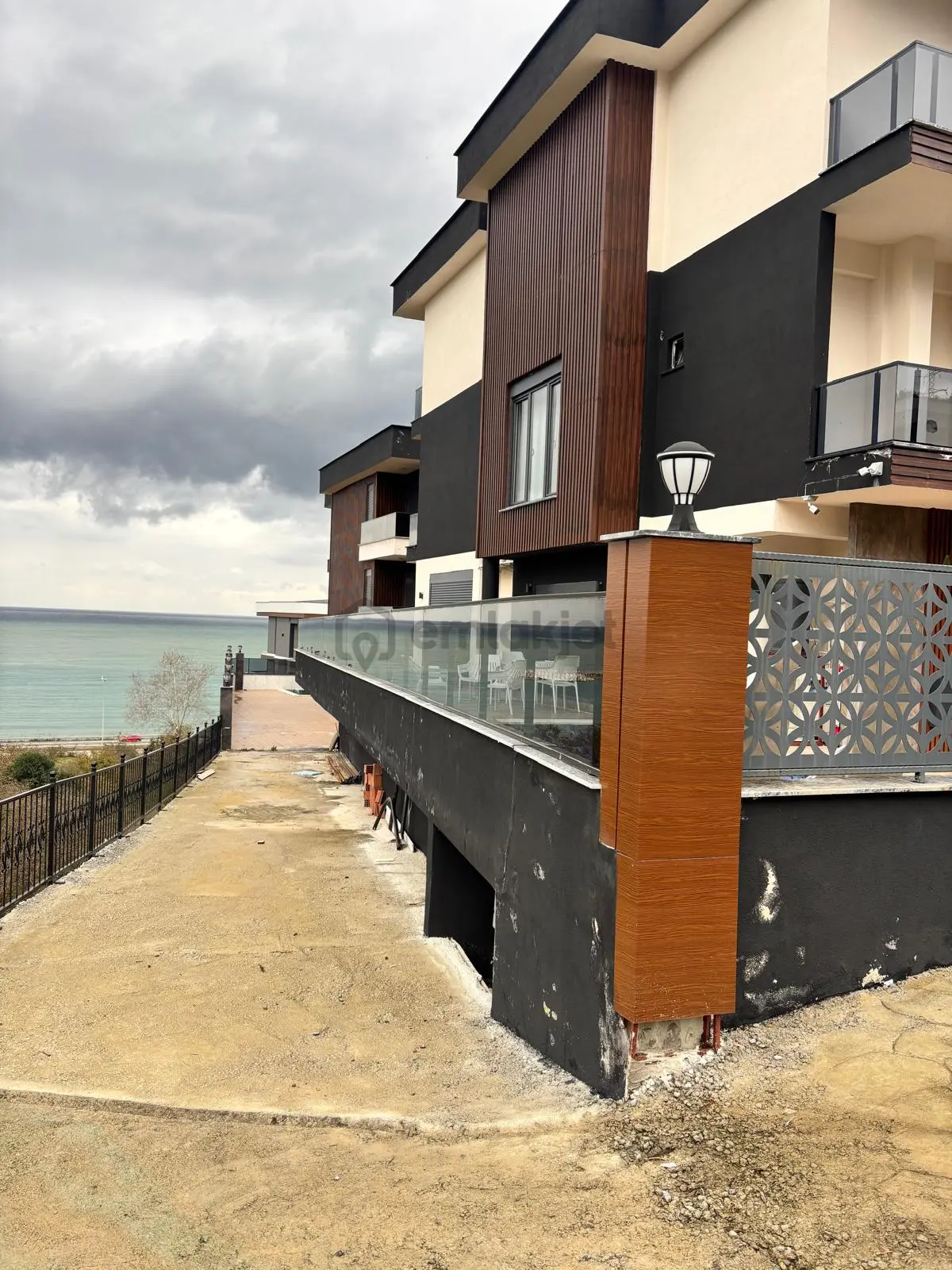 Sahibinden Deniz Manzaralı Köşe 5+1 Lüks Villa - 11