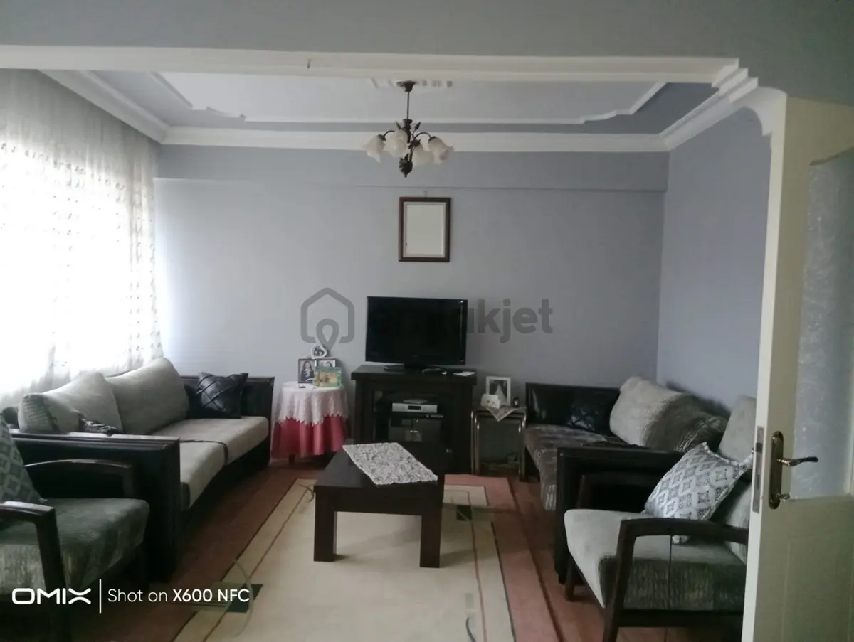 Aydın Nazilli Yeni Mahallede Satılık 3 Katlı Bina - 24