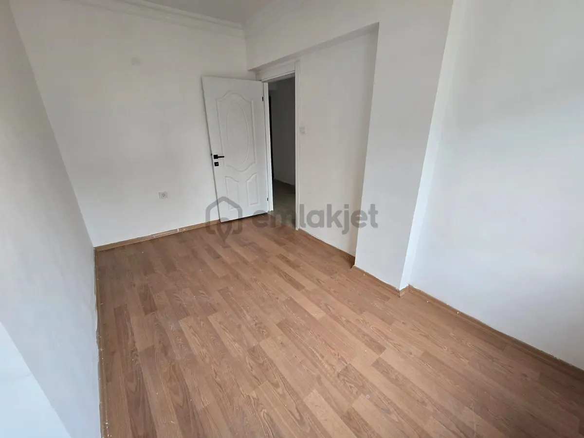 Uyanış Mahallesi'nde Yapılı Orta Kat 3+1 Daire! - 13
