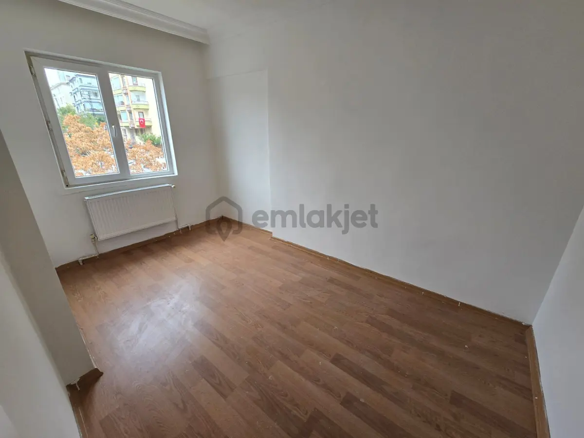 Uyanış Mahallesi'nde Yapılı Orta Kat 3+1 Daire! - 11