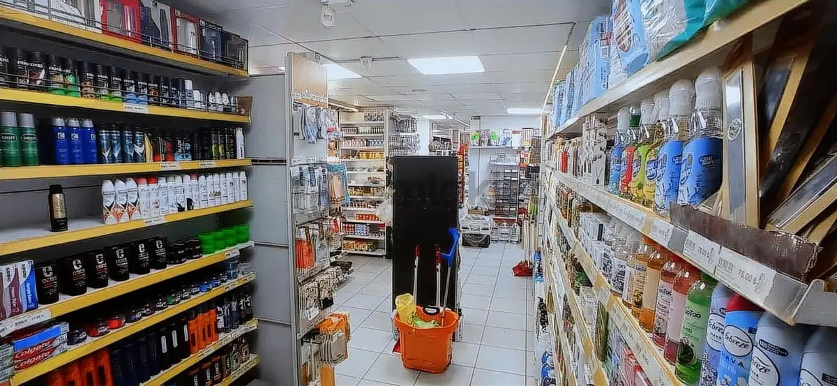Şahincili Mahallesinde 180m² Market - 21