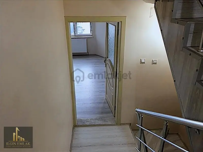 Elif Sitelerine Süper Yapılı Triblex Daire - 4