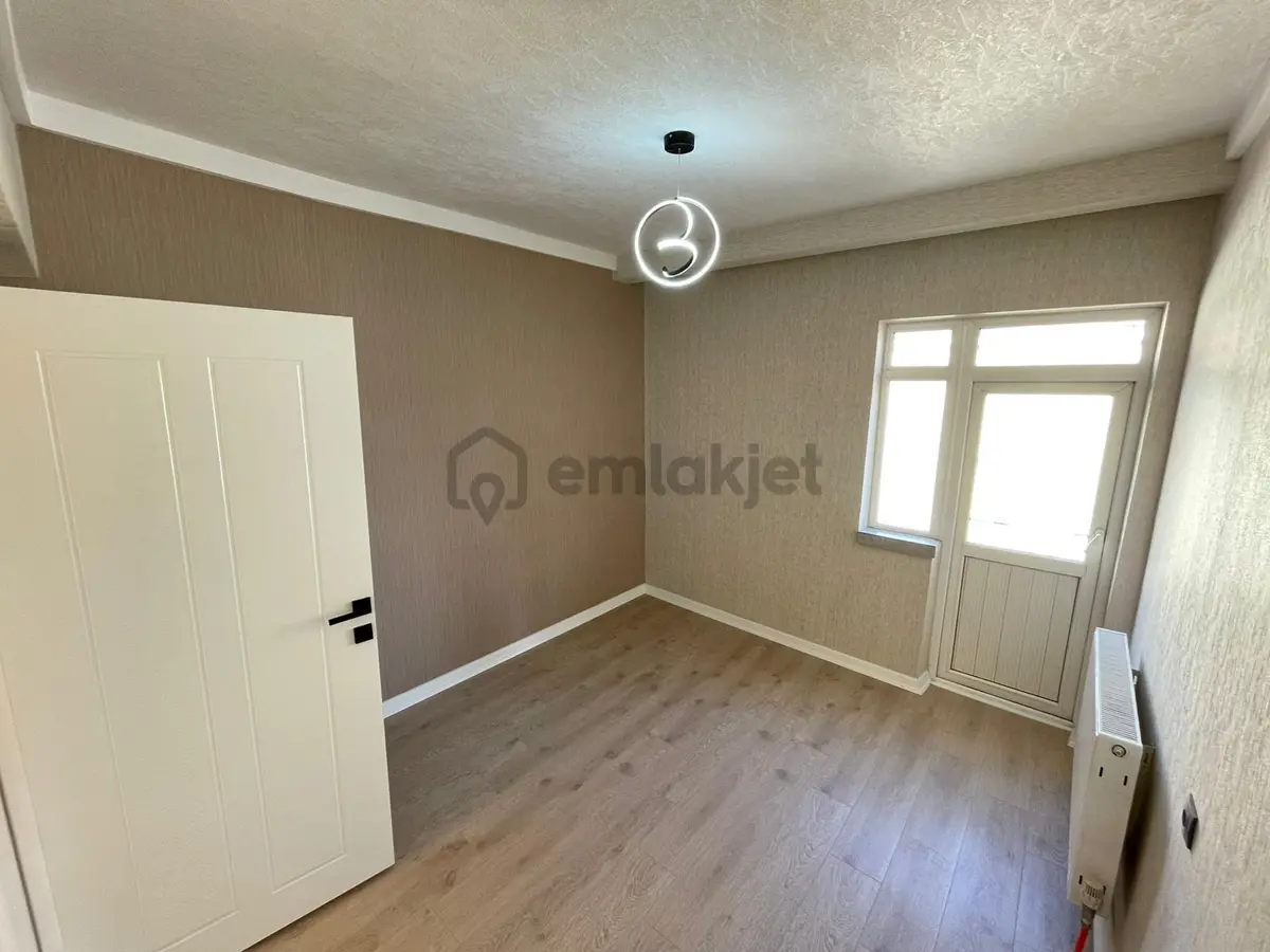 Etlik Mahallesi'nde Cadde Yakını 3+1 Daire! - 13