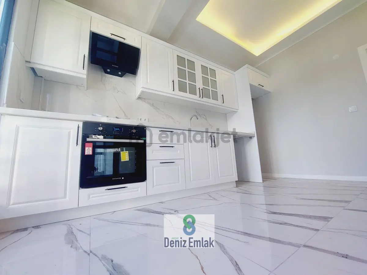 Denizden Akçayda Kapalı Mutfak Arakat Ebeveynli Satılık 2+1 Daire. - 31