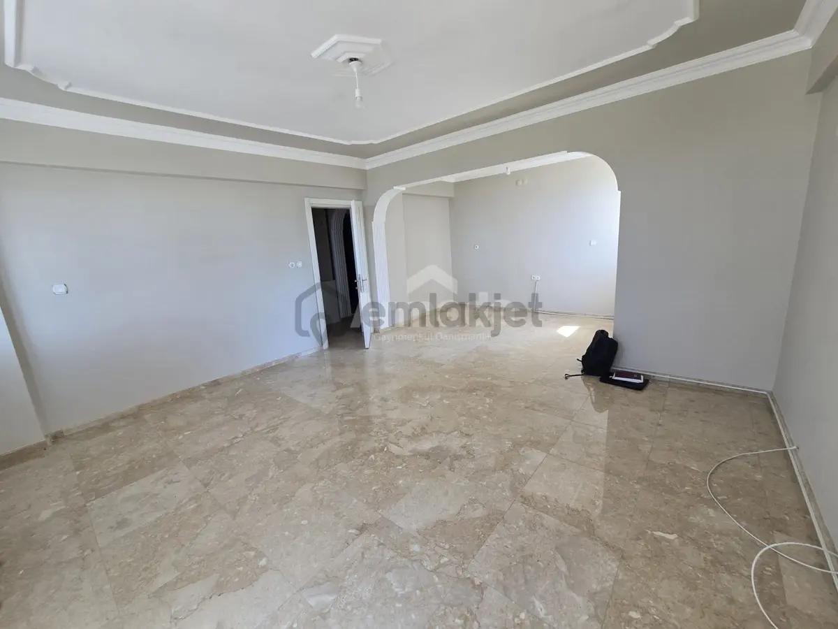 Kuşadası Güzelçamlı'da Satılık 2+1 Daire - 12