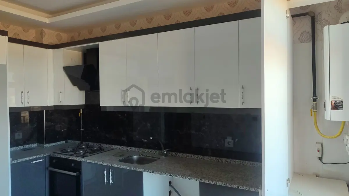 Konya Meram Alakova Mahallesinde İskanlı 2. Kat - 8