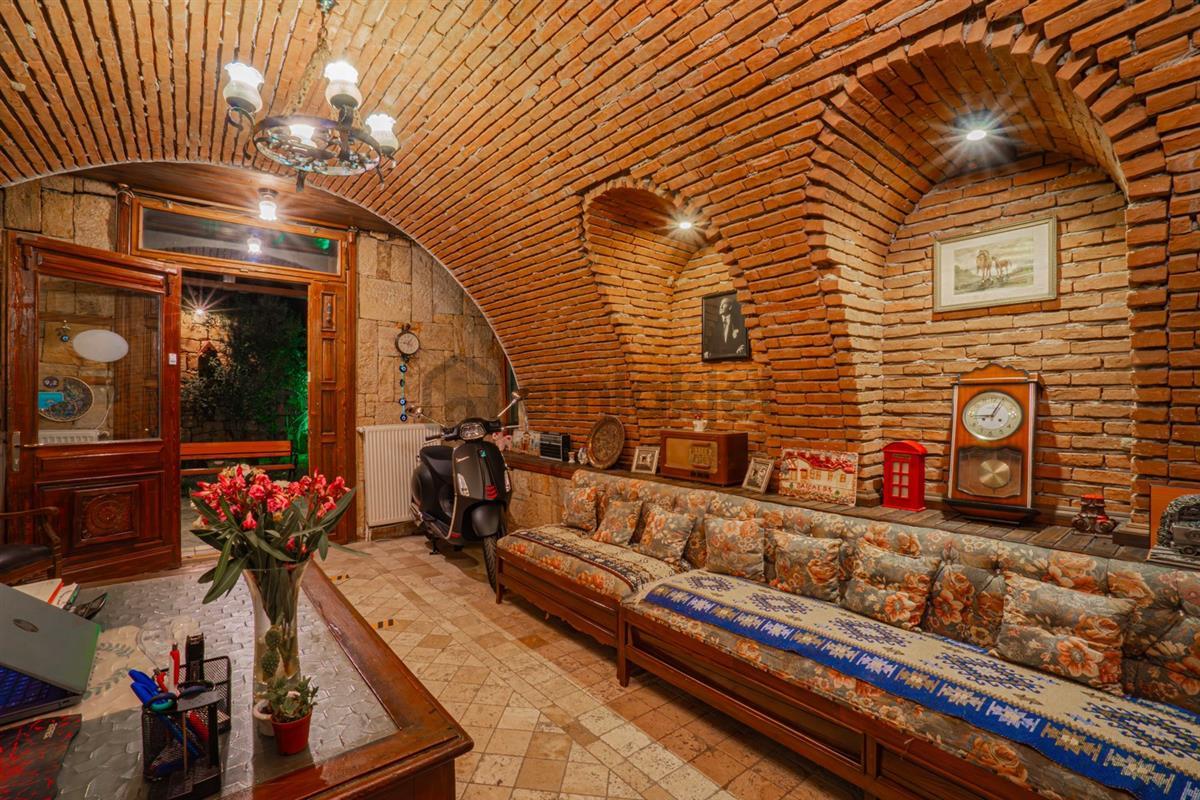 Burhaniye De Satılık Muhtesem Otel. - 7