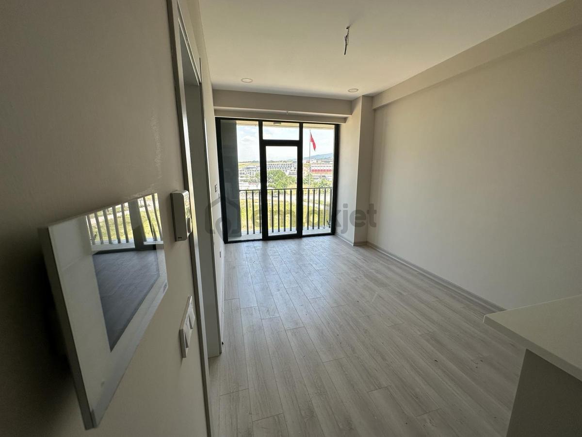 Semt 77 De 1+1 Satılık Daire - 8