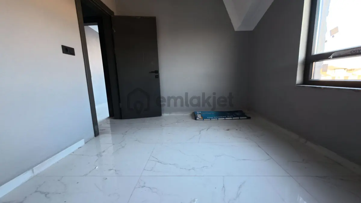Kocaali’de Köşe Başı, Şömineli, Denize Çok Yakın 4+1 Villa - 31