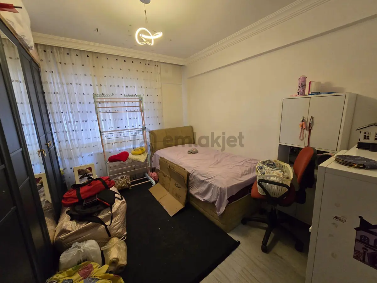 Bademlik'te Cadde Üzeri Masrafsız 3+1 Daire! - 14