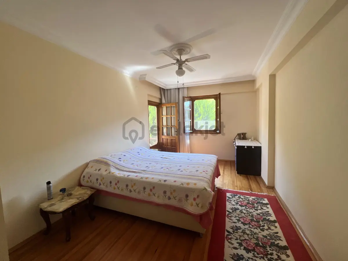 Balıkesir Ayvalık Sarımsaklı Da Satılık Villa.denize Yakın. - 14