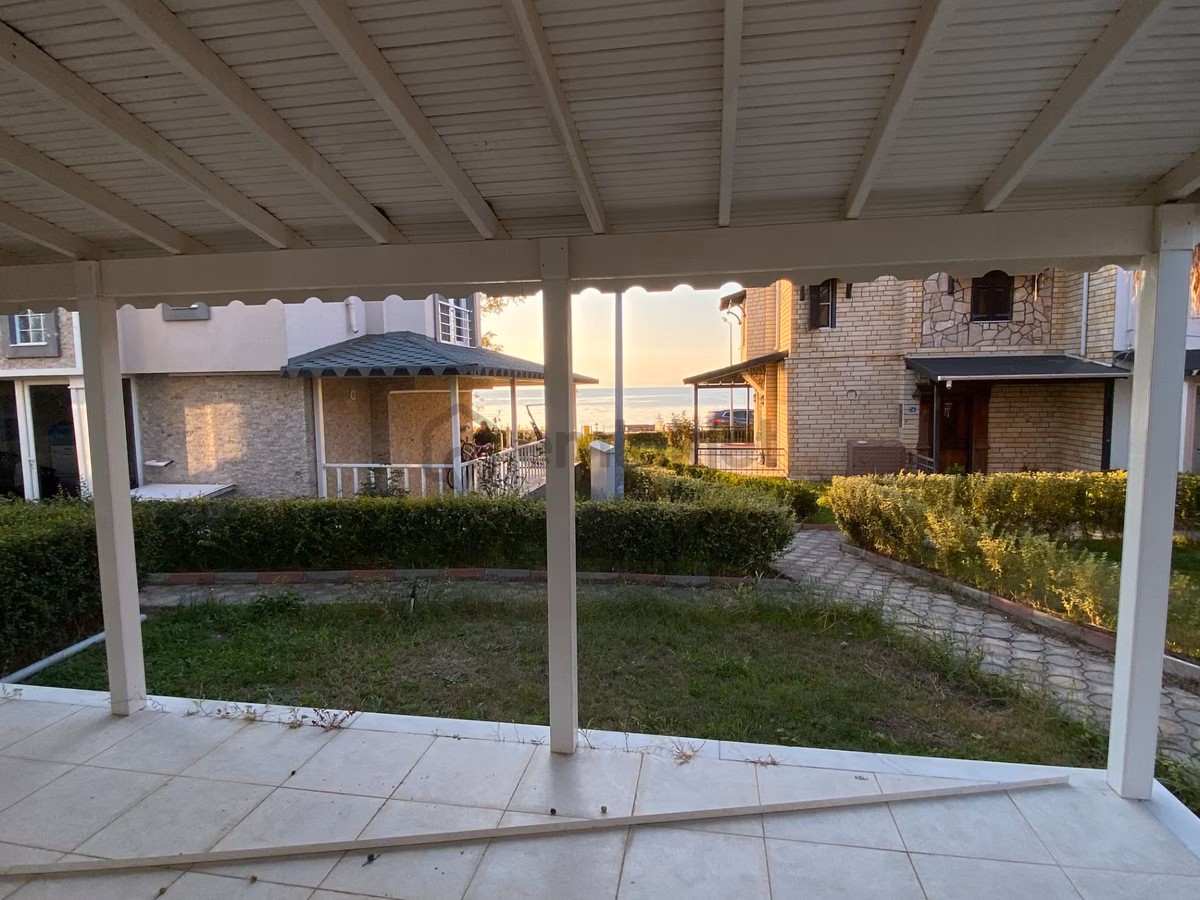 Balıkesir Ayvalık Sarımsaklı Da Satılık Villa.denize Yakın - 3