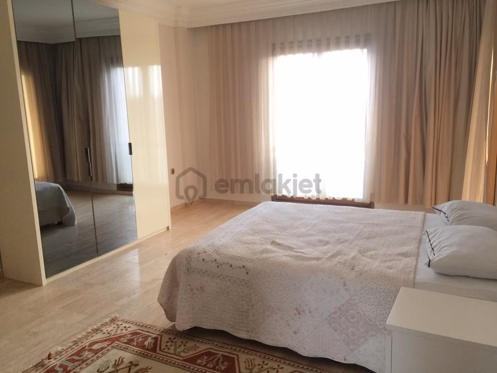 Ayvalık Sarımsaklı Da Satılık Villa.denize 100 Metre Mesafede - 10