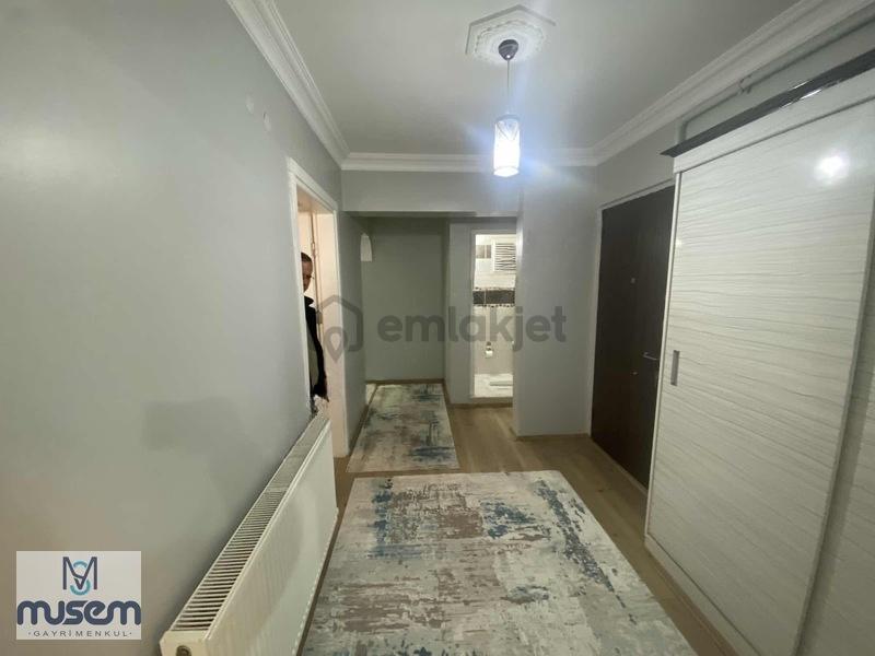 Cumhuriyet Mahallesinde 3+1 Satılık Daire - 24