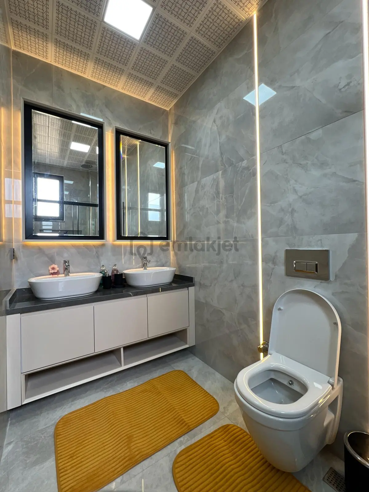 Odabaşı 'nda Ultra Lüks Sitede 5+1 Villa - 17