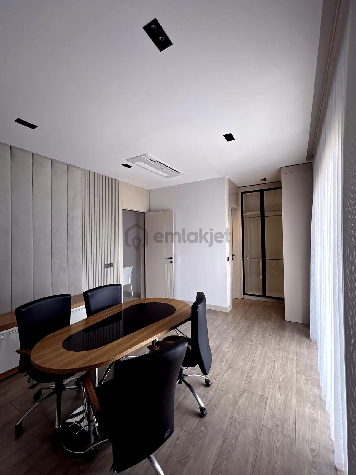 Odabaşı 'nda Ultra Lüks Sitede 5+1 Villa - 10