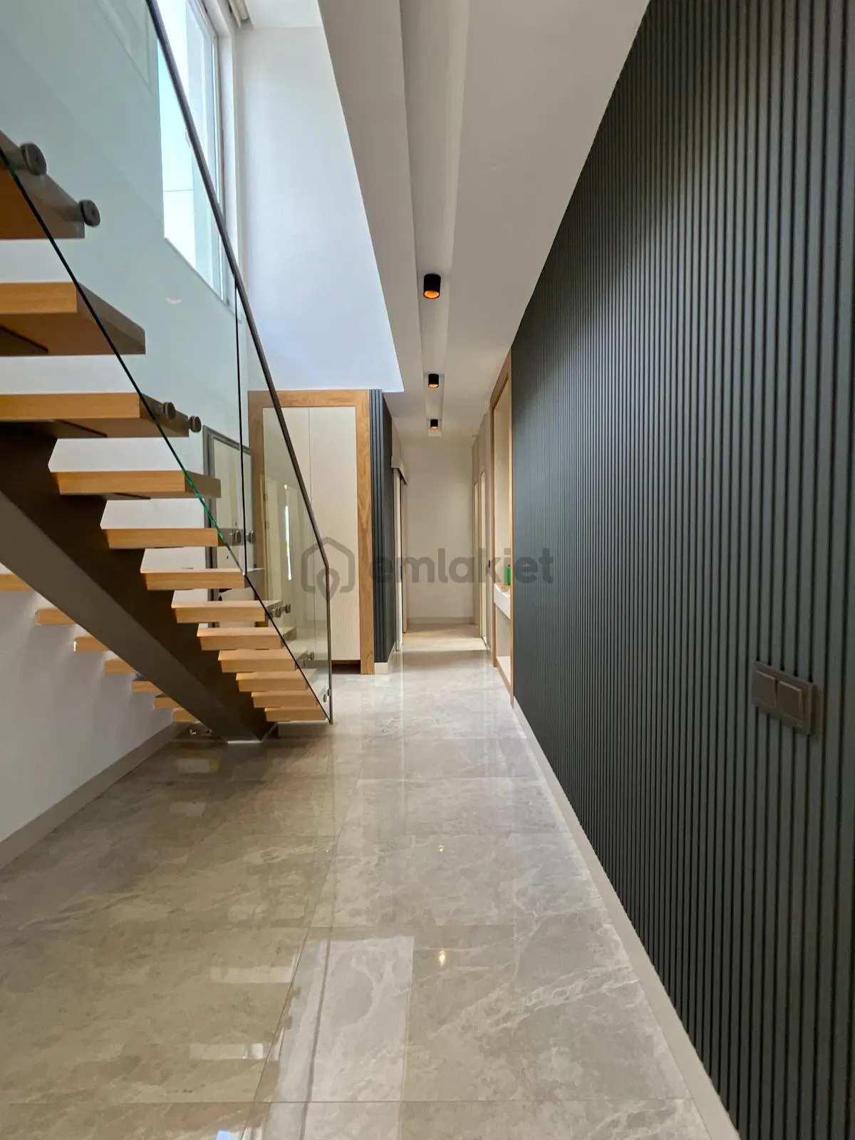 Odabaşı 'nda Ultra Lüks Sitede 5+1 Villa - 23