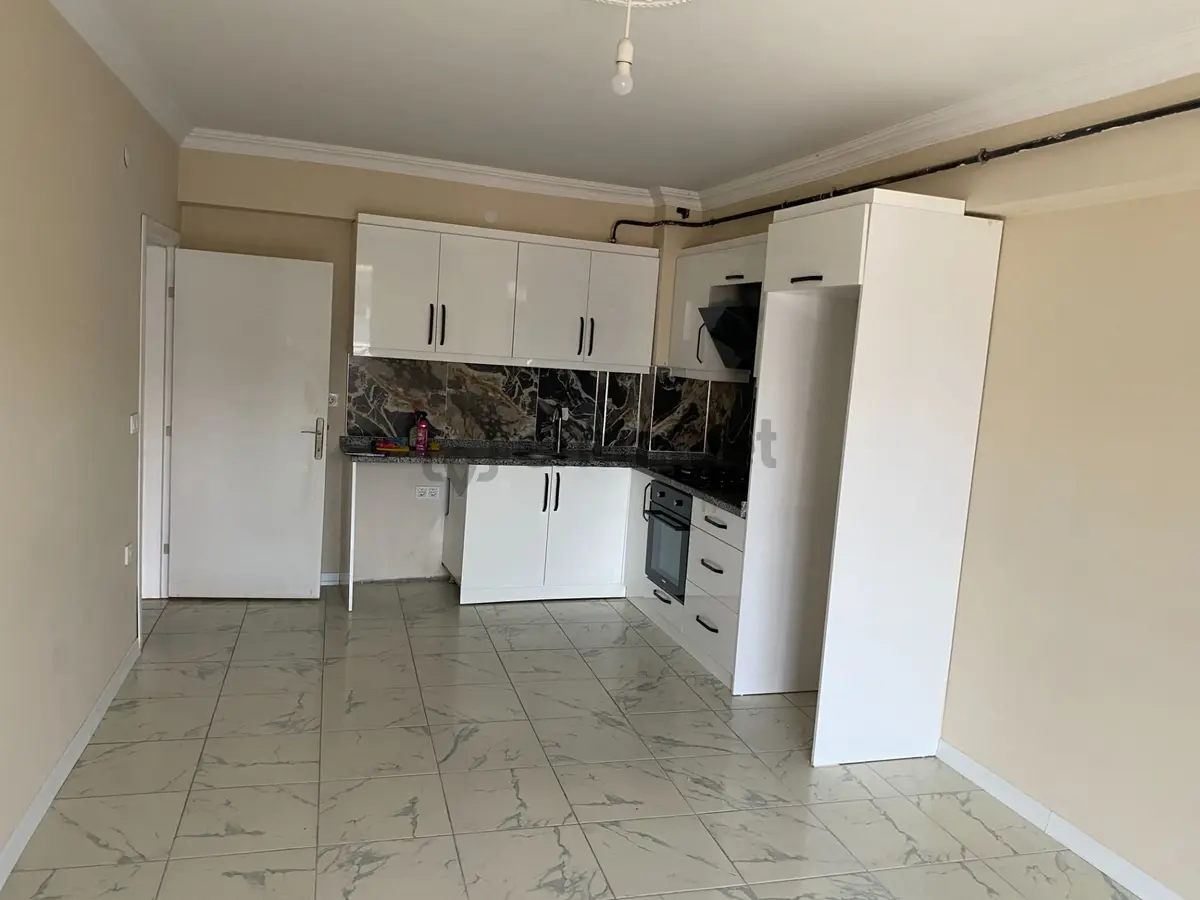 Hendek Merkezde 1+1 Kiralık Daire - 15