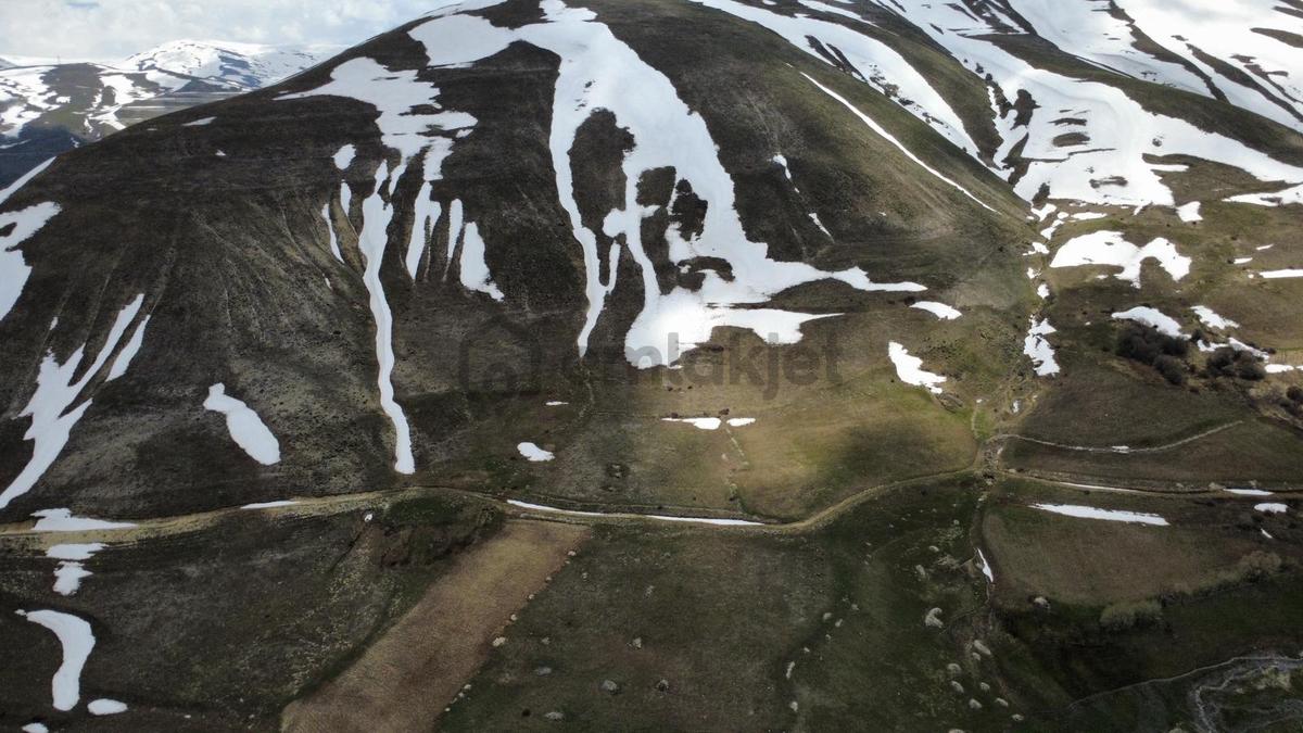 Erzurum Aziziye'ye Satılık Tarla - 16