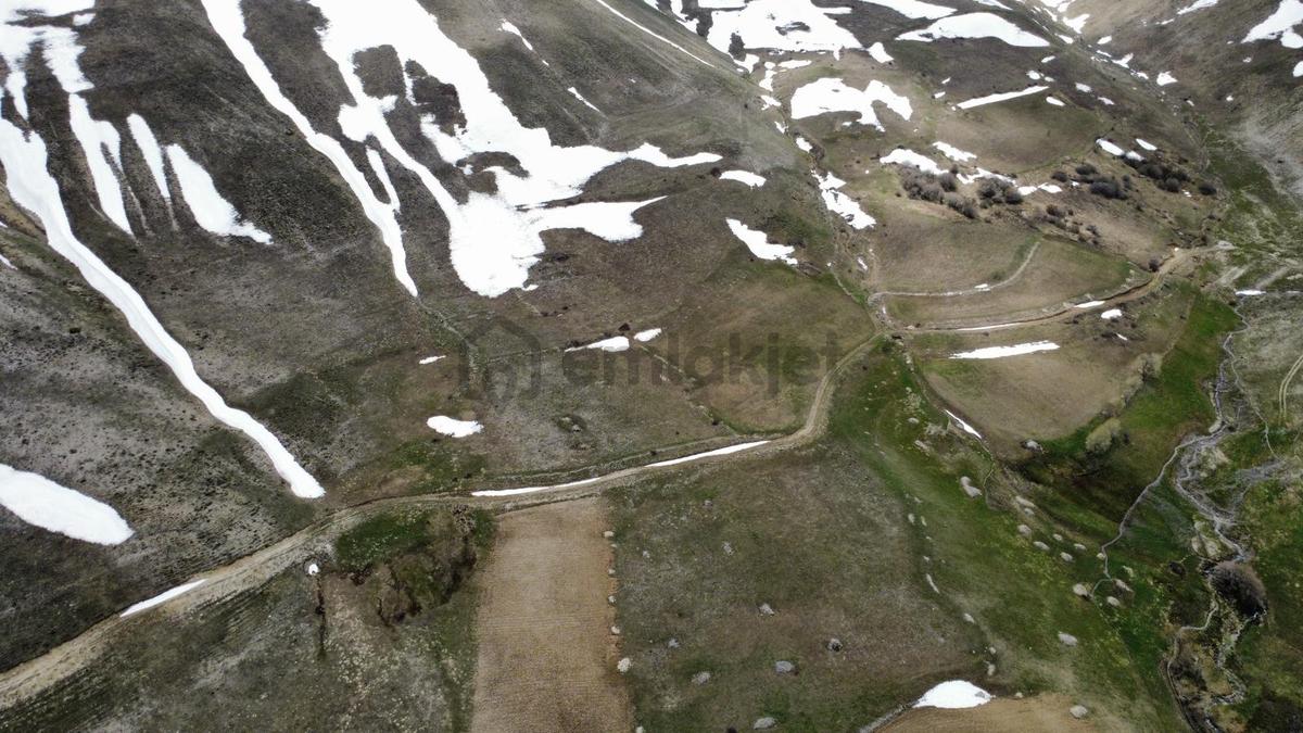 Erzurum Aziziye'ye Satılık Tarla - 9