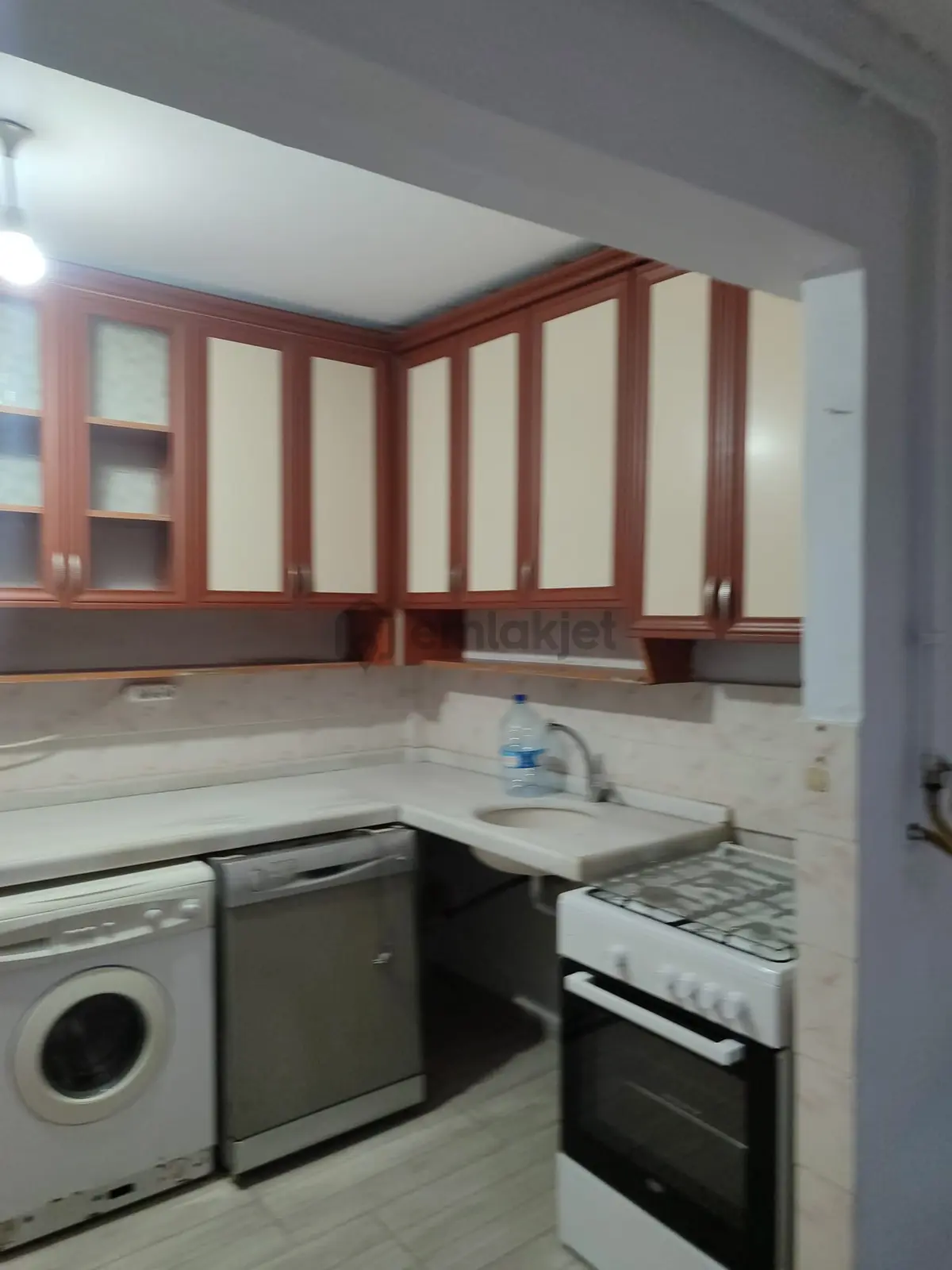 Kumla'da Kısmi Eşyalı Denize 30mt 2+1 Satılık Daire - 11