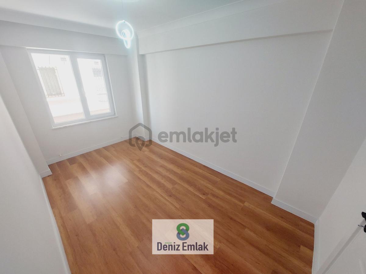 Denizden Akçayda Türk Hamamlı Ebeveynli Geniş Satılık 3+1 Daire. - 33