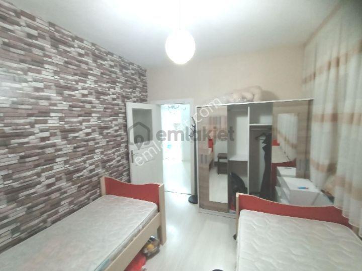 Adapazarı Merkezde Kiralık Daire 3+1