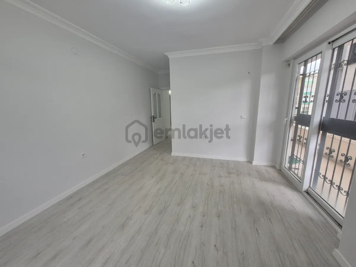 Dıdım De Satılık 2 + 1 Daıre Ayrı Mutfaklı - 4