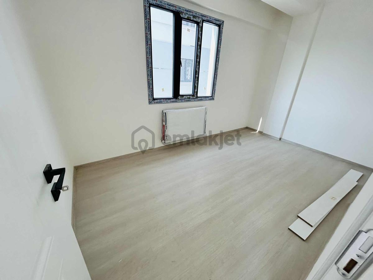 Asil Emlak'tn Muradiye'de Site İçersinde 1+1 Satılık Daire - 20